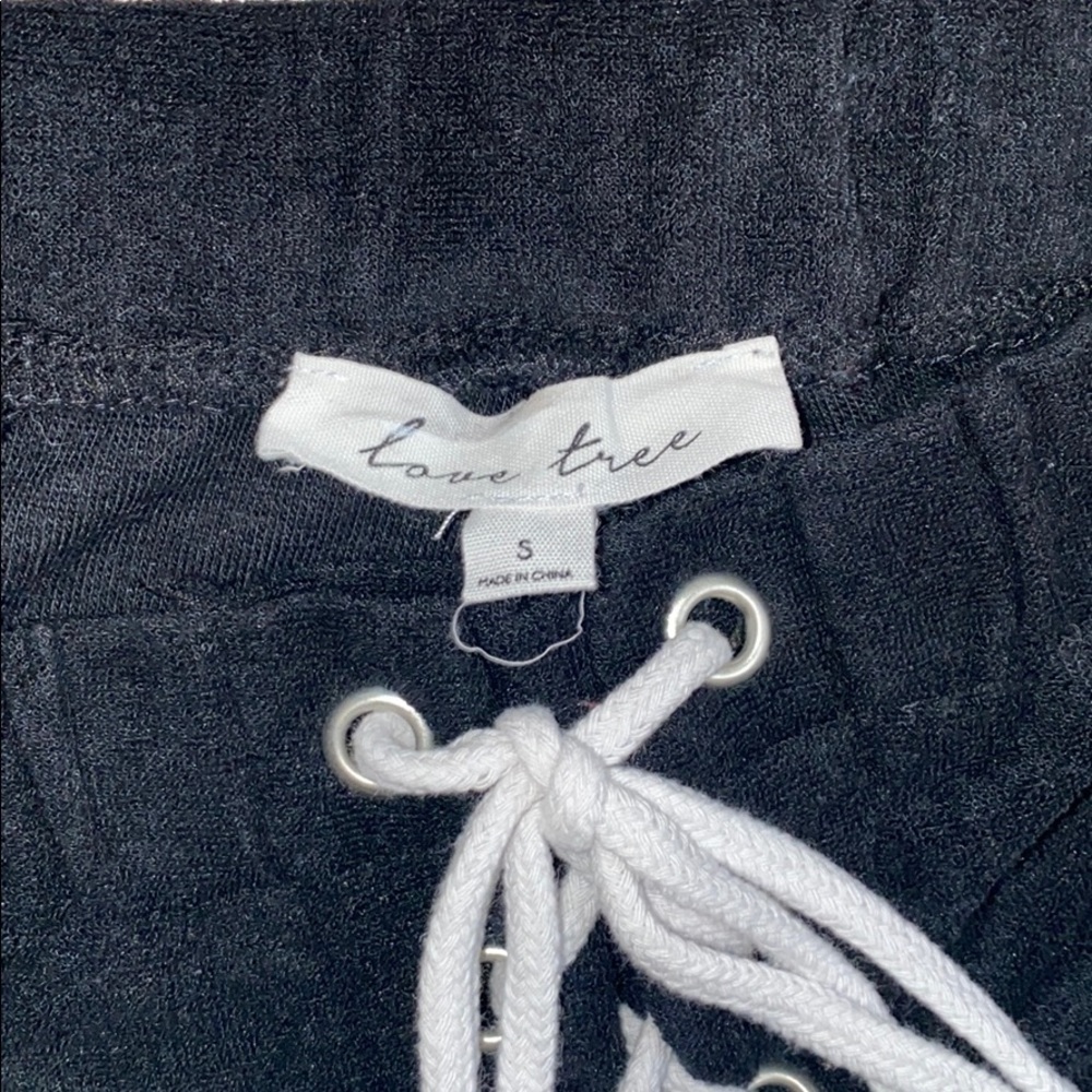 Soft Towel Shorts - Picture 2 of 3
